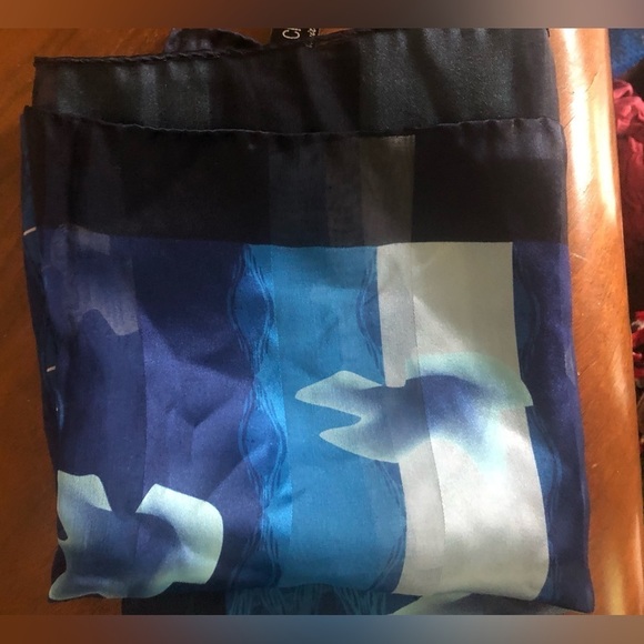 CROATA Croatia 100% handmade silk scarf - Picture 3 of 4